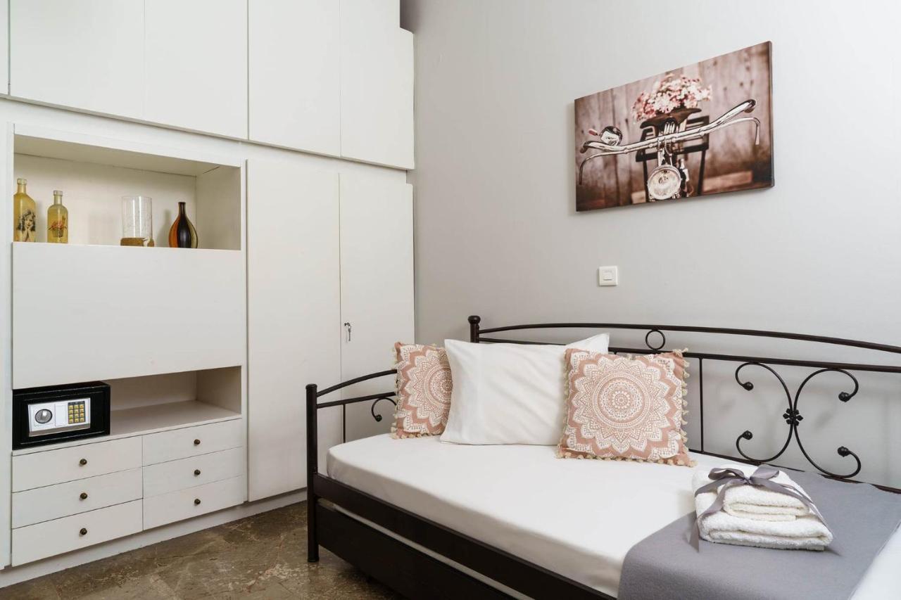 Chris'S Best Apartment In Ateny Zewnętrze zdjęcie