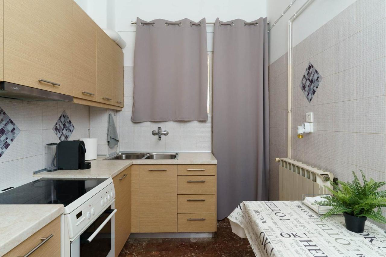Chris'S Best Apartment In Ateny Zewnętrze zdjęcie